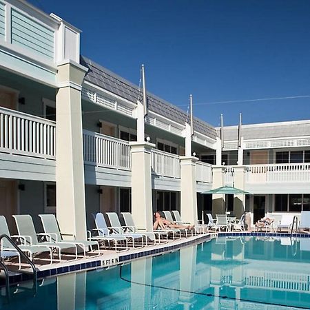 Resort Sixty-Six Голмс-Біч Екстер'єр фото
